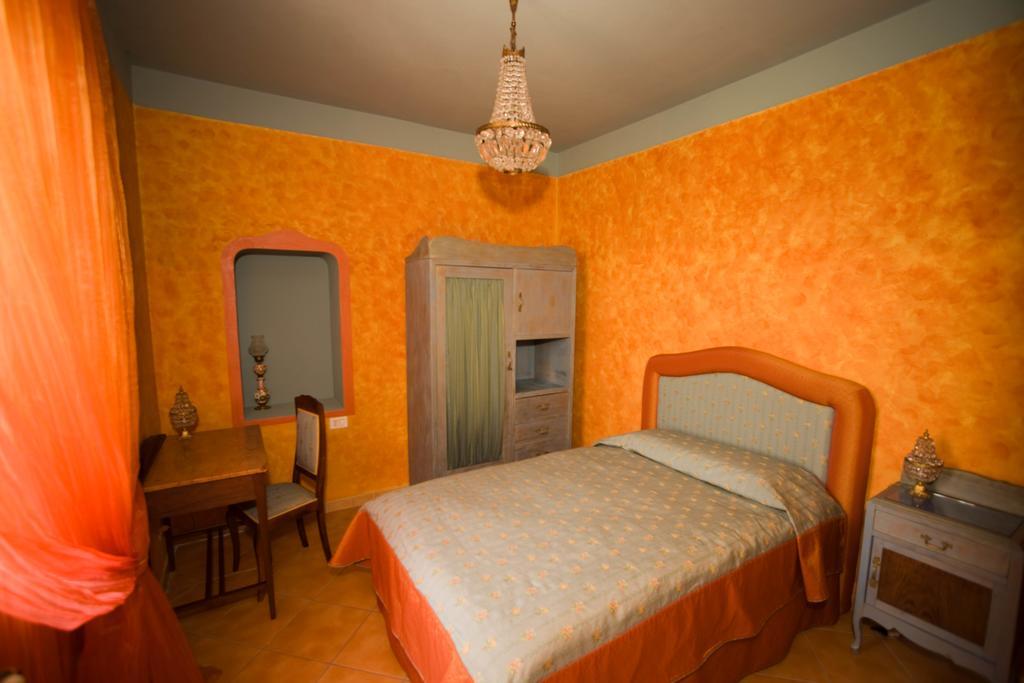 فيلا Carpenetoفي Agriturismo Ristorante Albachiara المظهر الخارجي الصورة