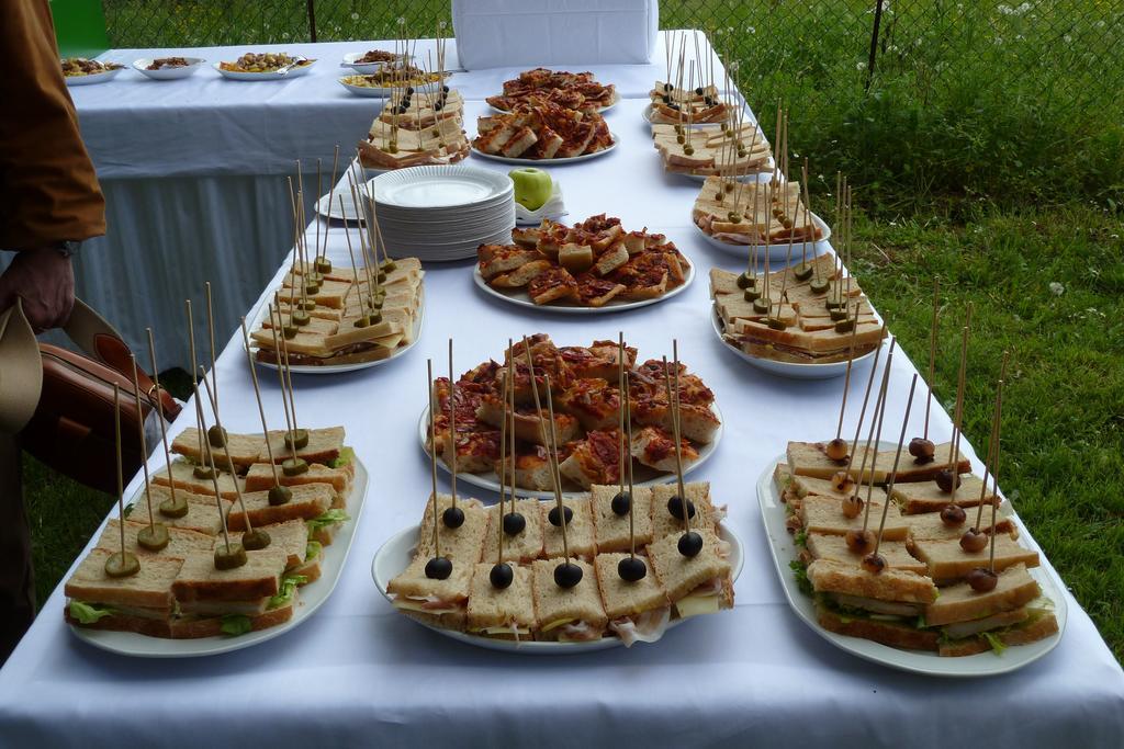 فيلا Carpenetoفي Agriturismo Ristorante Albachiara المظهر الخارجي الصورة